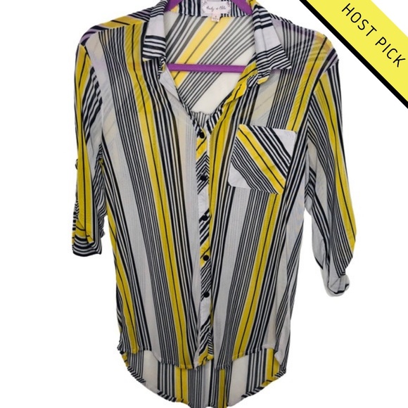 Bailey & Chloe Tops - $4⚡️ HP | Bailey & Chloe Sheer Striped Top
